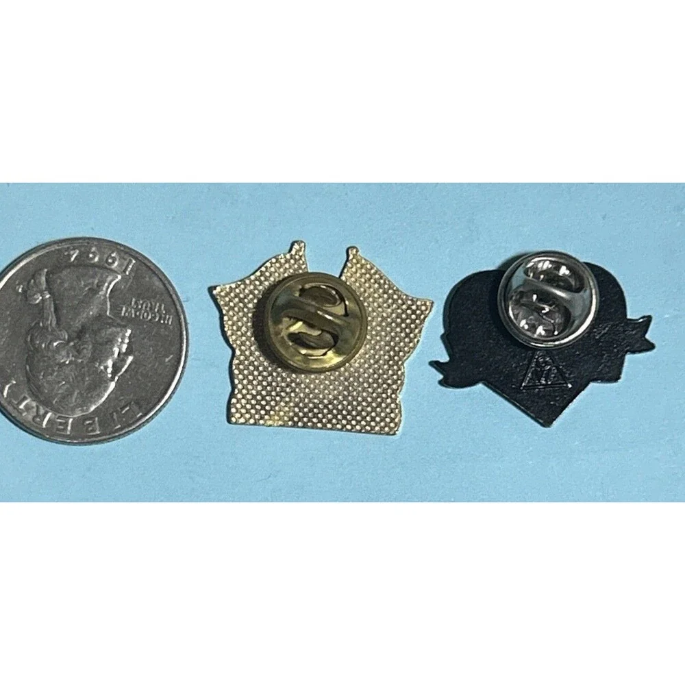 Vodka & Stoli Share The Spirit USA & USSR Friendship Flags 2-Lapel Hat Pin